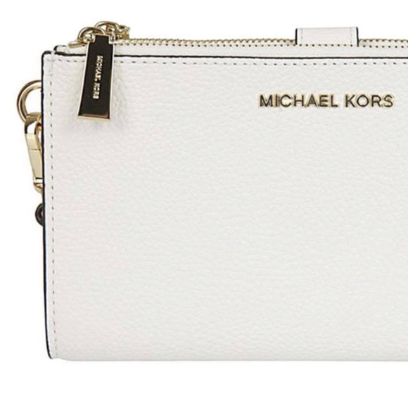Michael Kors Wallet - Picture 1 of 5